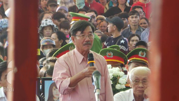 Vụ thảm án Bình Phước: Mẹ của tử tù Nguyễn Hải Dương ngất xỉu khi hay tin con trai sắp bị tiêm thuốc